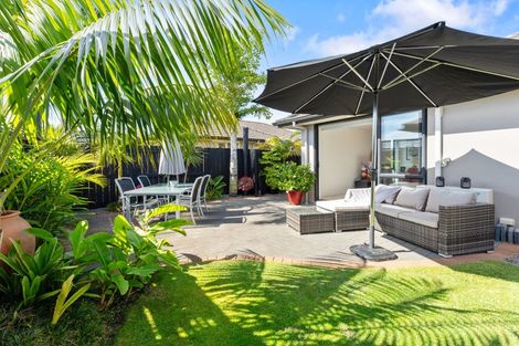 Photo of property in 19 Beachmere Place, Papamoa Beach, Papamoa, 3118
