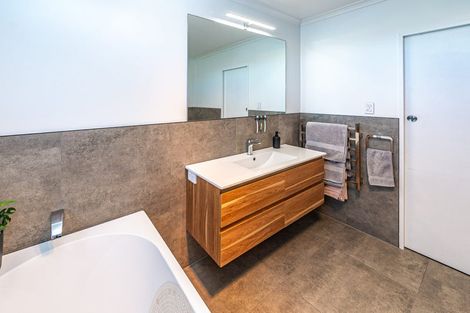 Photo of property in 29 Sussex Road, Springvale, Whanganui, 4501