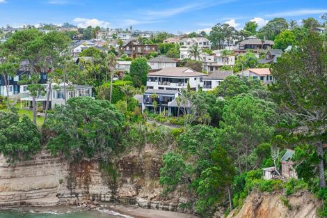 Photo of property in 75 Cliff Road, Torbay, Auckland, 0630