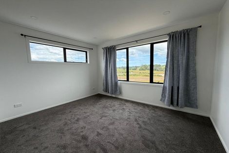 Photo of property in 105 Waekahu Road, Westgate, Auckland, 0814