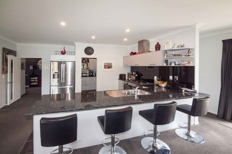 Photo of property in 53 Mauldeth Terrace, Churton Park, Wellington, 6037