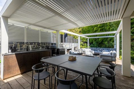 Photo of property in 96 Tasman Street, Nelson, 7010