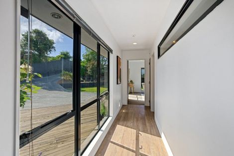 Photo of property in 18 Makora Road, Otaihanga, Paraparaumu, 5036