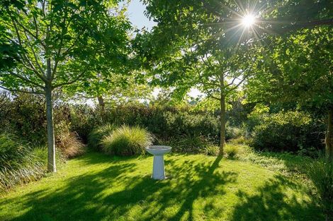 Photo of property in 7 Fairway Drive, Martinborough, 5711