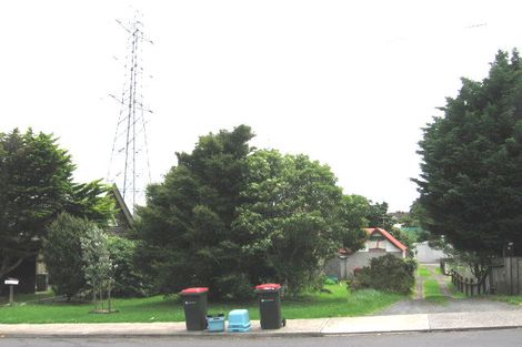 Photo of property in 13 Leonard Road, Mount Wellington, Auckland, 1060