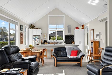 Photo of property in 13 Tarata Grove, Lansdowne, Masterton, 5810