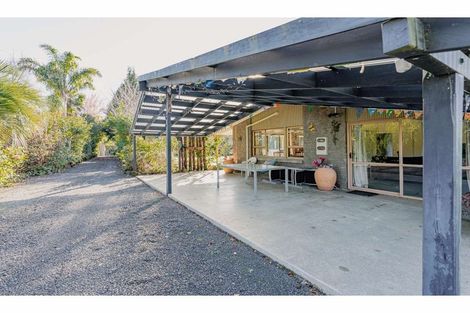 Photo of property in 11 Riverview Road, Kerikeri, 0230