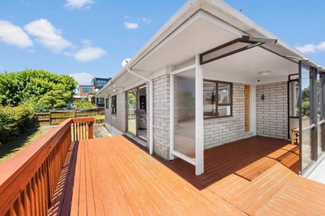 Photo of property in 56b Highland Park Drive, Highland Park, Auckland, 2010