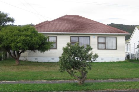 Photo of property in 6 Pringle Street, Taita, Lower Hutt, 5011