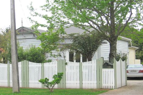 Photo of property in 12 Miller Avenue, Paeroa, 3600