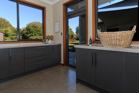 Photo of property in 59d Western Avenue, Omokoroa, 3114