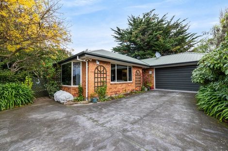 Photo of property in 52a Charlesworth Street, Woolston, Christchurch, 8023