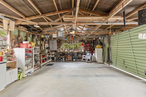 Photo of property in 79 Queens Road, Glen Avon, New Plymouth, 4312