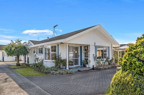 Photo of property in 71 Studholme Street, Morrinsville, 3300
