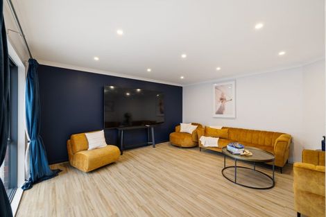 Photo of property in 109 Shillingford Boulevard, Rolleston, 7615