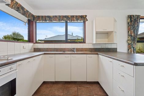 Photo of property in 37 Courage Road, Amberley, 7410