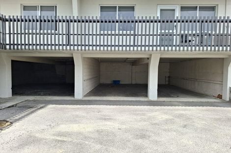 Photo of property in 33 Fulford Street, New Plymouth, 4310