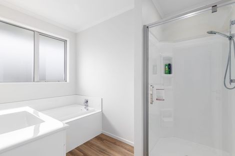 Photo of property in 32 Lansdowne Way, Rolleston, 7615