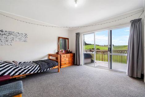 Photo of property in 533 Pataua South Road, Pataua South, Onerahi, 0192