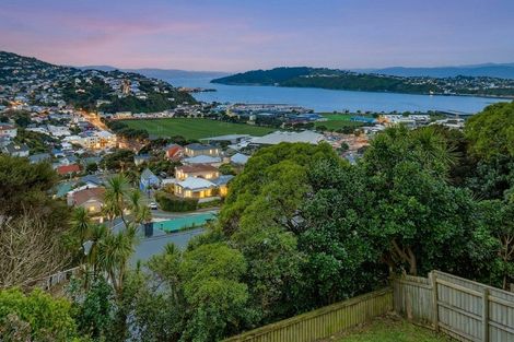 Photo of property in 10 Kotinga Street, Kilbirnie, Wellington, 6022