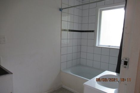 Photo of property in 382 West Coast Road, Glen Eden, Auckland, 0602