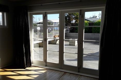 Photo of property in 22 Bracken Avenue, Takapuna, Auckland, 0622