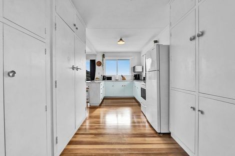 Photo of property in 76 South Road, Blagdon, New Plymouth, 4310