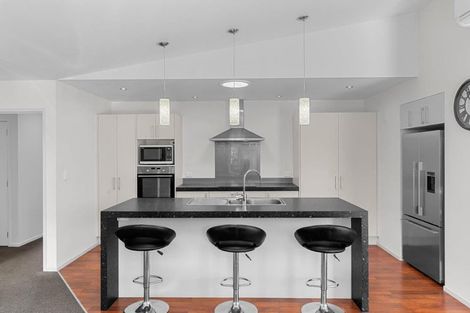 Photo of property in 377 One Tree Point Road, One Tree Point, 0118