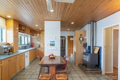 Photo of property in 46 Dowling Grove, Silverstream, Upper Hutt, 5019