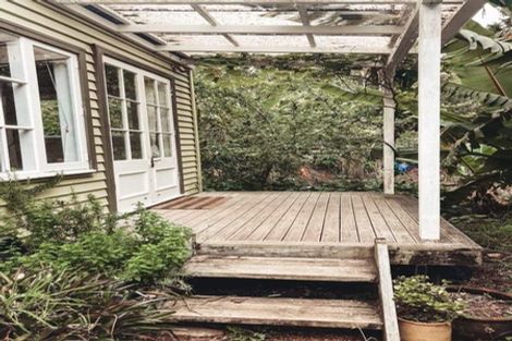 Photo of property in 197 Parker Road, Oratia, Auckland, 0604