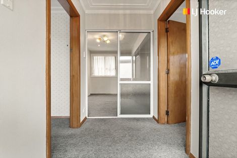 Photo of property in 92 Fawcett Street, South Dunedin, Dunedin, 9012