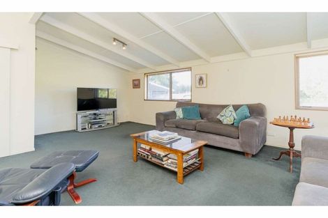 Photo of property in 11 Riverview Road, Kerikeri, 0230