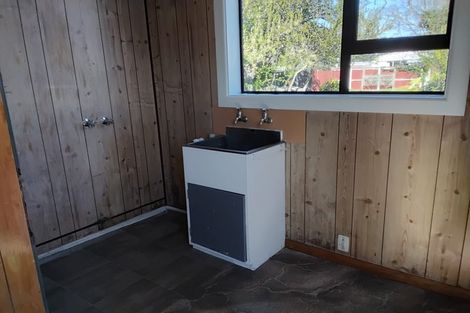Photo of property in 32 Glenroy Street, Woolston, Christchurch, 8062