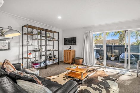 Photo of property in 1/649 Main North Road, Belfast, Christchurch, 8051