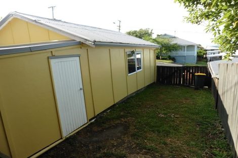 Photo of property in 46a Puriri Street, Helensville, 0800