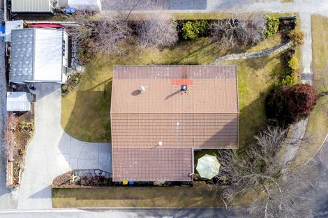 Photo of property in 58 Adamson Drive, Arrowtown, 9302