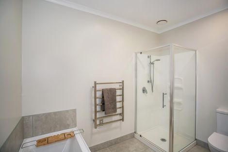 Photo of property in 11 Muirhill Place, Pokeno, 2402