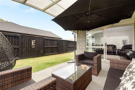 Photo of property in 296 Lakes Boulevard, Pyes Pa, Tauranga, 3112