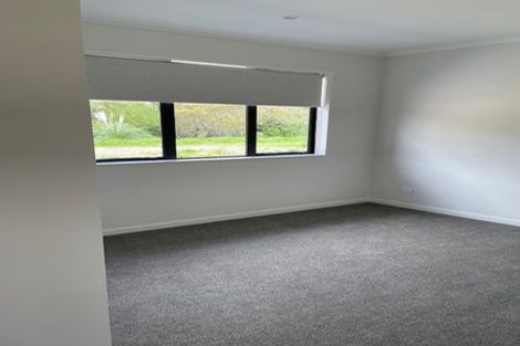 Photo of property in 54 Robert Might Road, Kumeu, 0810