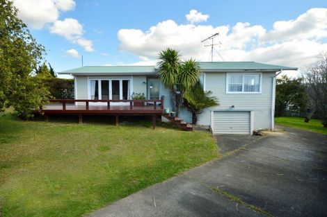 Photo of property in 30 Kirby Street, Glendene, Auckland, 0602