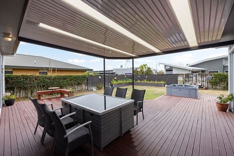 Photo of property in 13 Palliser Drive, Huntington, Hamilton, 3210