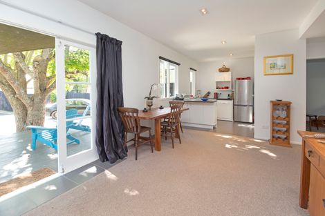 Photo of property in 49 Langton Road, Stanmore Bay, Whangaparaoa, 0932