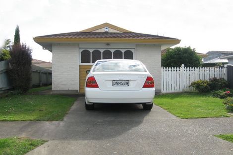 Photo of property in 2a Innes Place, Roslyn, Palmerston North, 4414