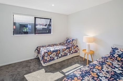 Photo of property in 4/12 Biddle Crescent, Taita, Lower Hutt, 5011