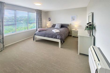 Photo of property in 76 Mount Pleasant Road, Mount Pleasant, Christchurch, 8081