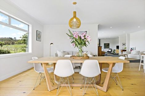 Photo of property in 245 Muriwai Valley Road, Muriwai, Waimauku, 0881