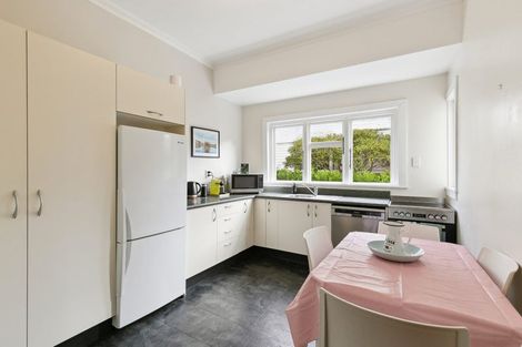 Photo of property in 5 Friend Street, Karori, Wellington, 6012