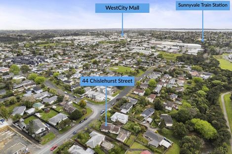 Photo of property in 44 Chislehurst Street, Henderson, Auckland, 0612