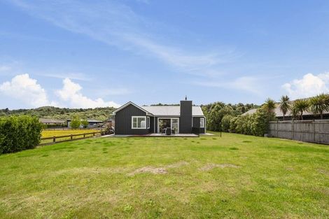 Photo of property in 18 Pukeko Way, Kinloch, Taupo, 3377