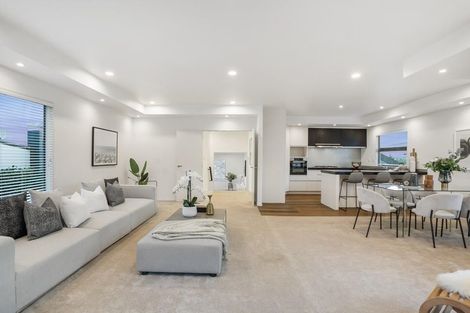 Photo of property in 158b East Coast Road, Forrest Hill, Auckland, 0620